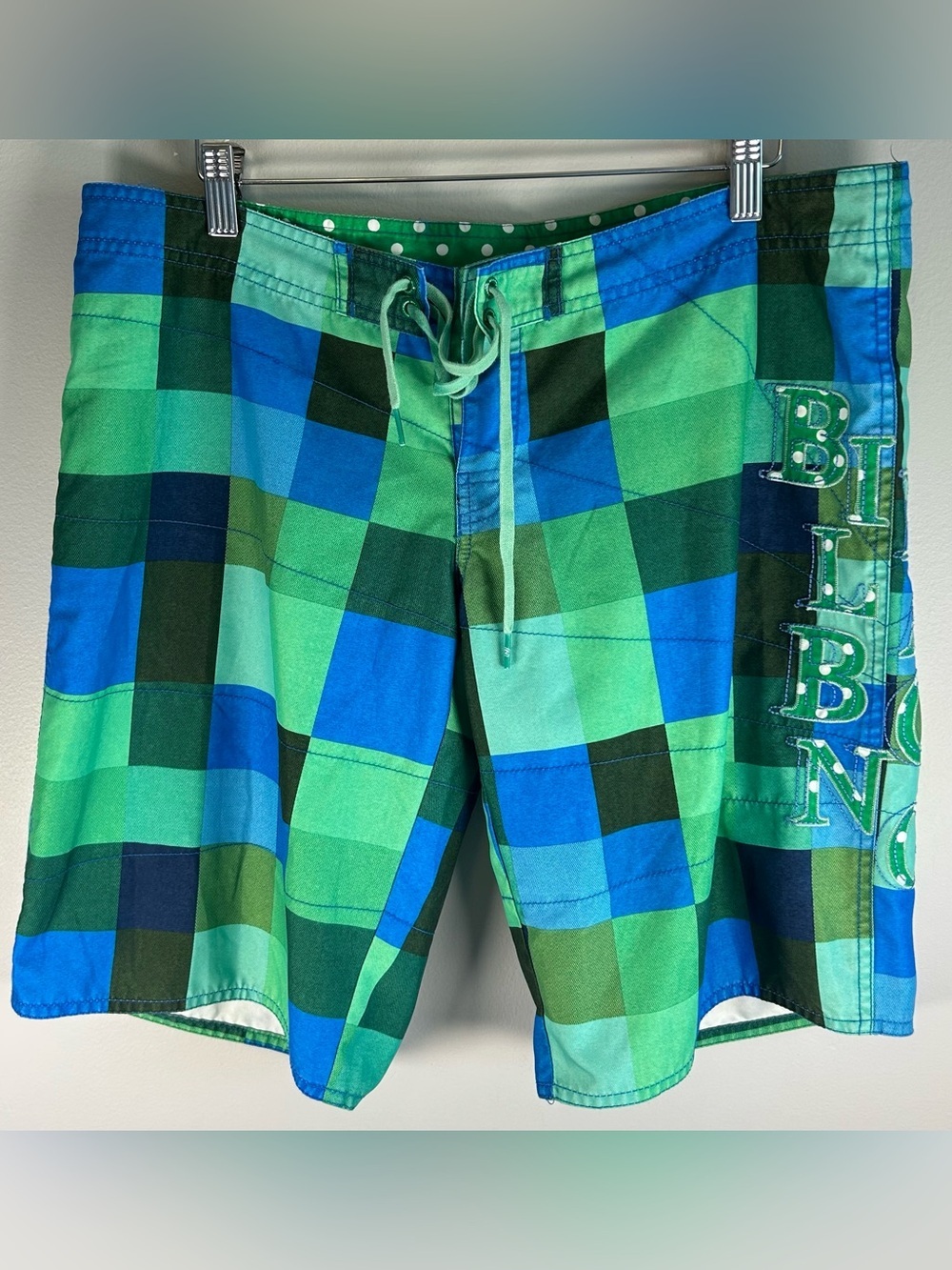 Billabong Men’s Board Shorts Size 11/36 Green Blue Plaid Embroidered Vintage Y2K